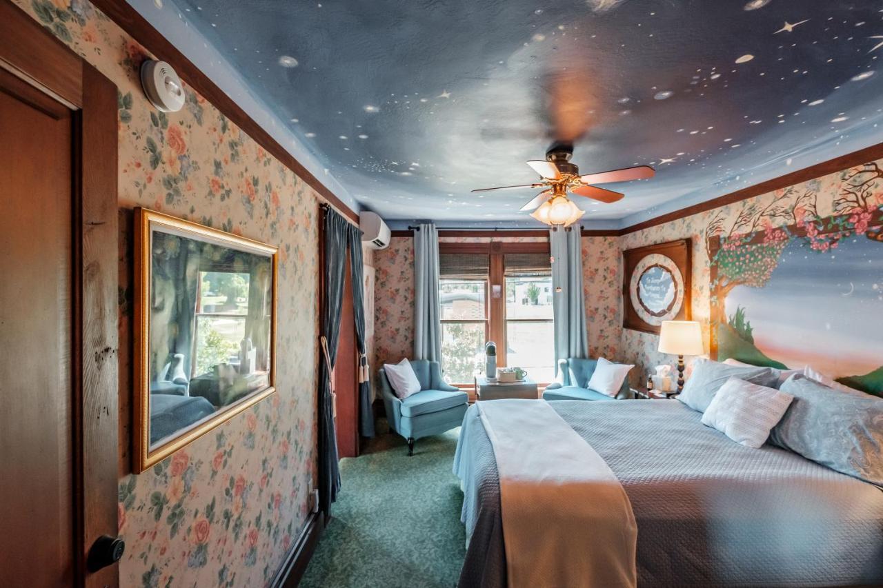 Mamere'S Guest House Monmouth Ngoại thất bức ảnh