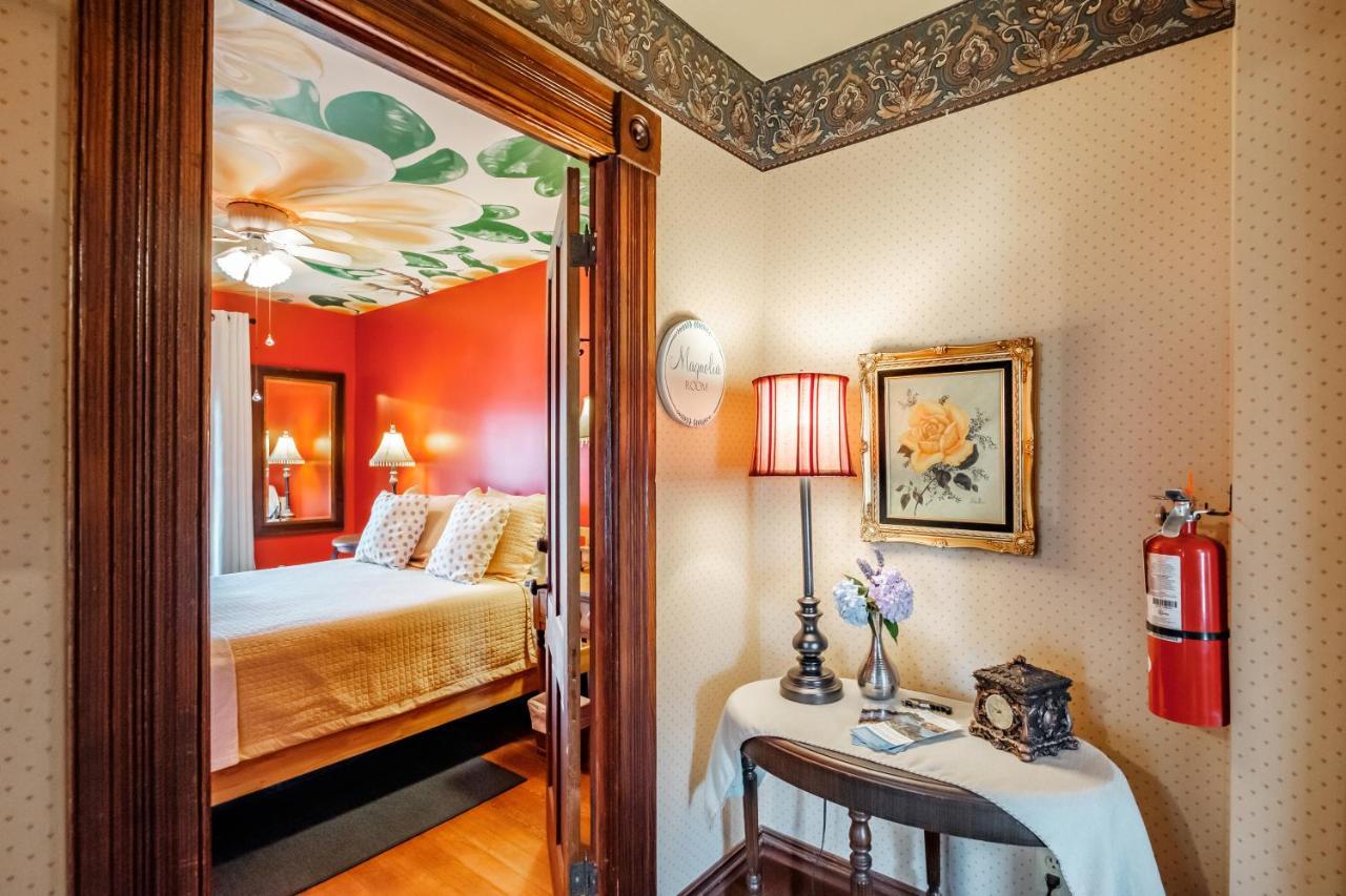 Mamere'S Guest House Monmouth Ngoại thất bức ảnh